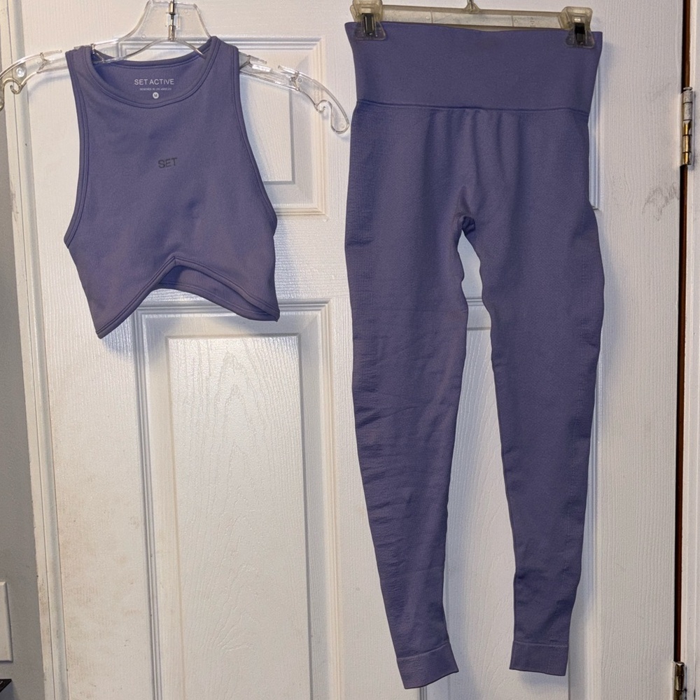 SET Active Light Purple Sports Bra and Leggings Set